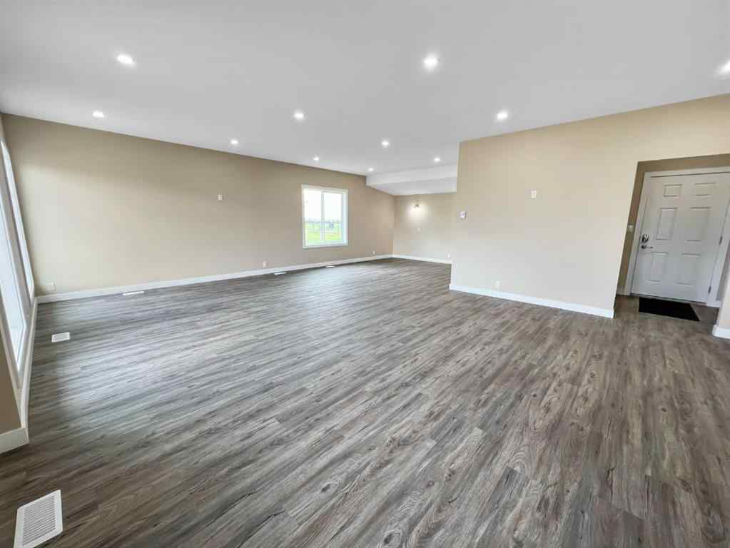 MLS® A2242928 - 315 2nd Ave E   in Hanna Hanna, Residential