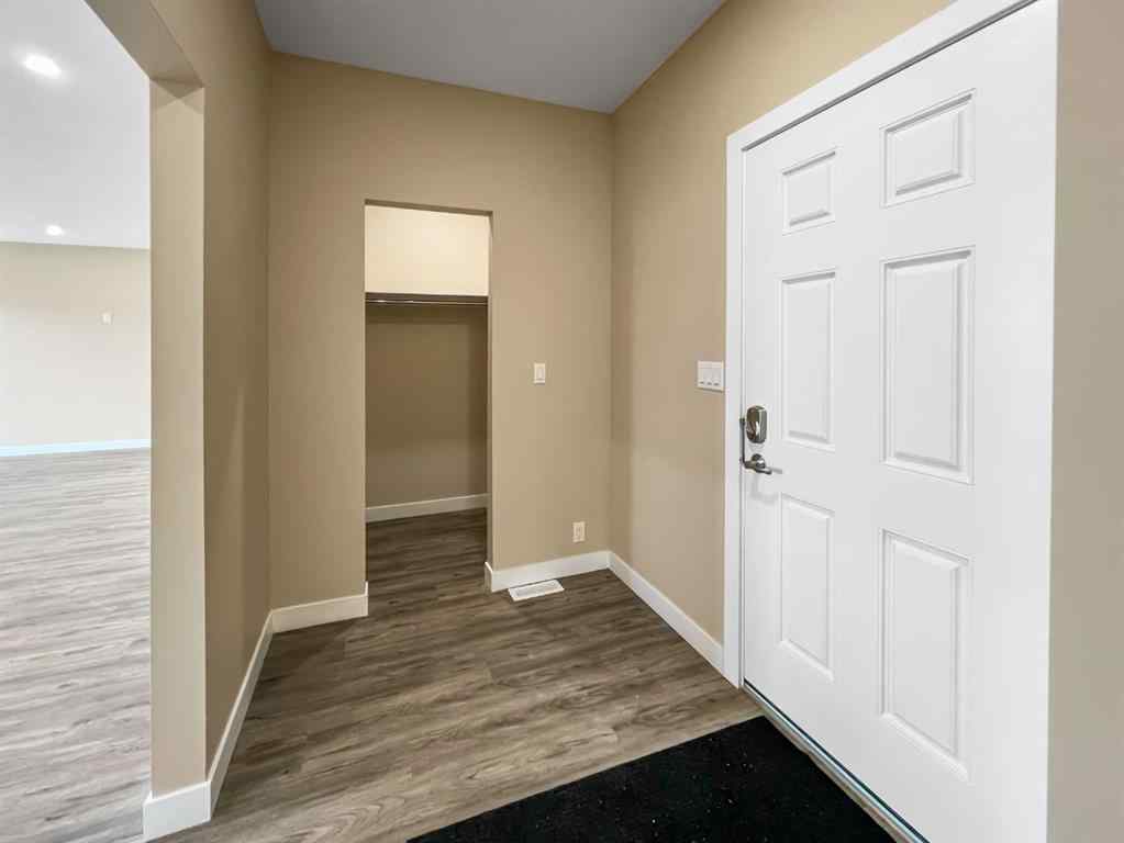 MLS® A2242928 - 315 2nd Ave E   in Hanna Hanna, Residential