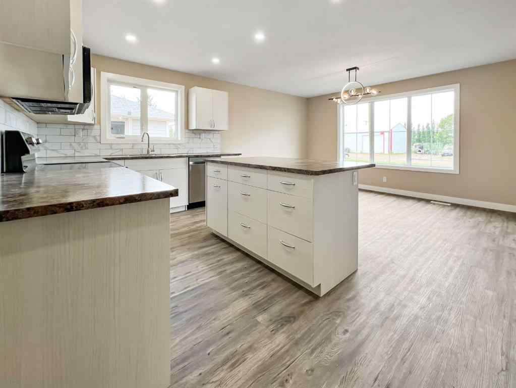 MLS® A2242928 - 315 2nd Ave E   in Hanna Hanna, Residential