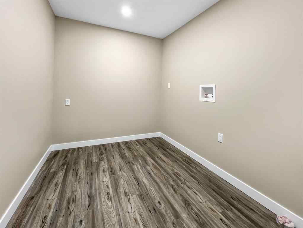MLS® A2242928 - 315 2nd Ave E   in Hanna Hanna, Residential
