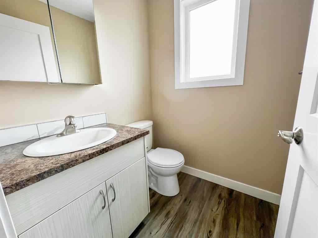 MLS® A2242928 - 315 2nd Ave E   in Hanna Hanna, Residential