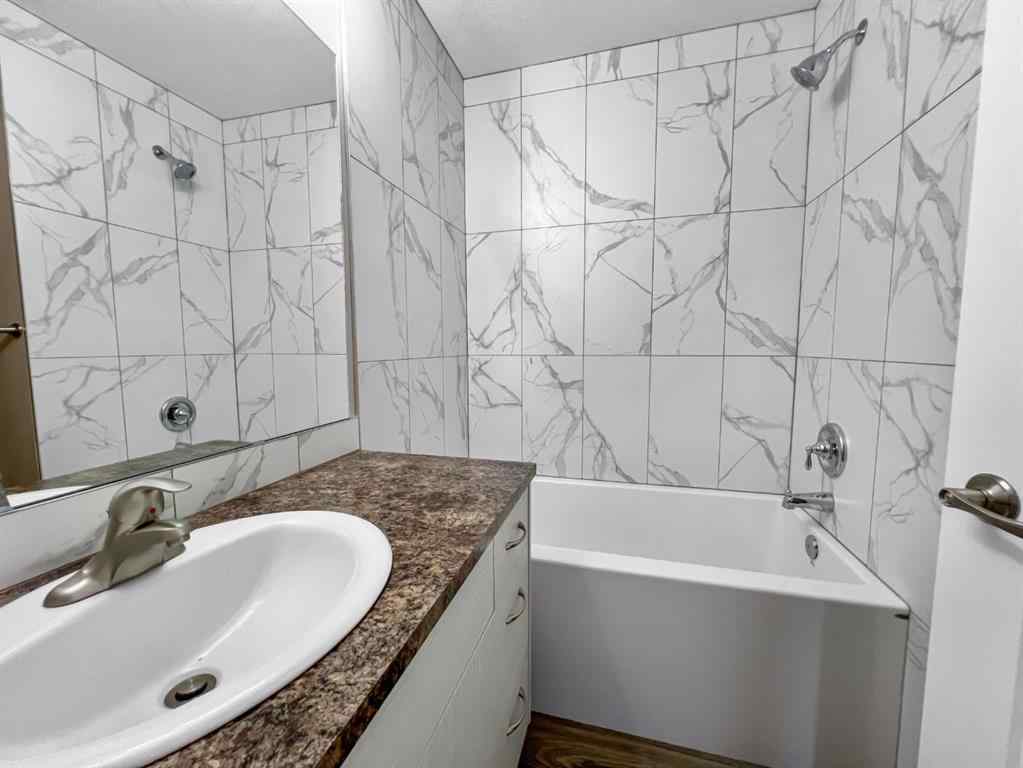 MLS® A2242928 - 315 2nd Ave E   in Hanna Hanna, Residential