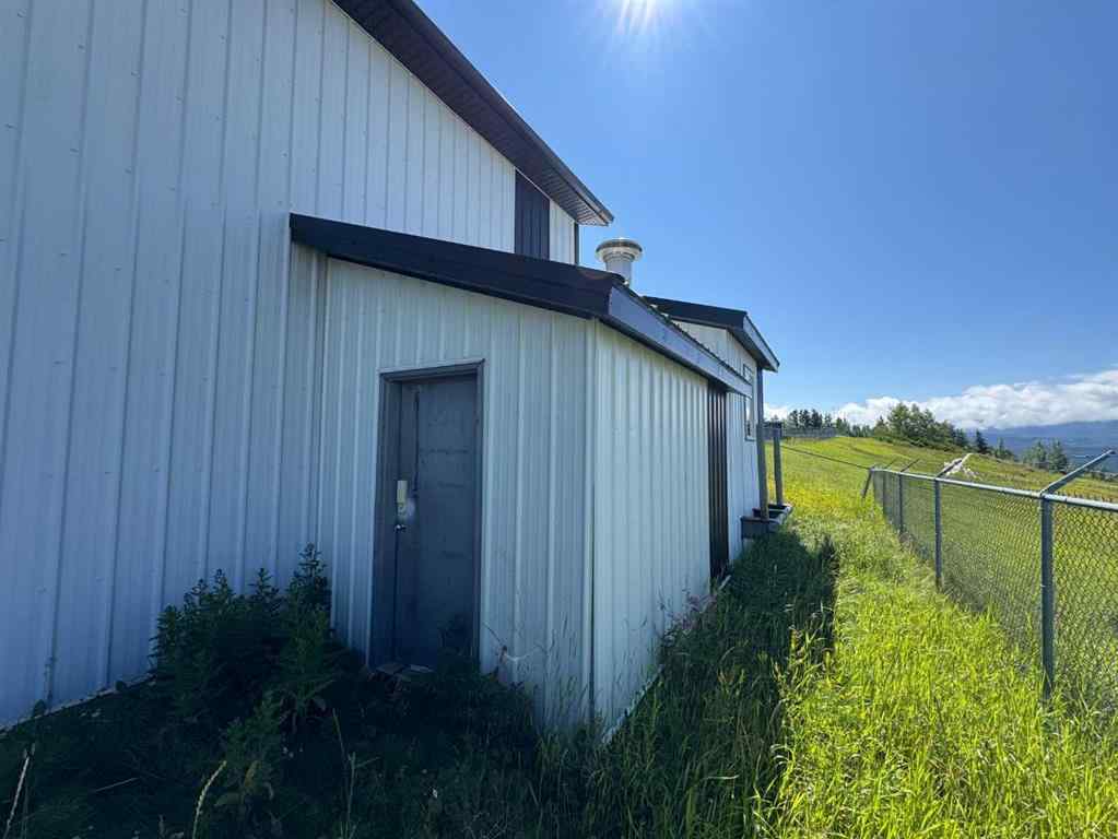 MLS® A2242937 - 9802 98 Street  in NONE Grande Cache, Commercial
