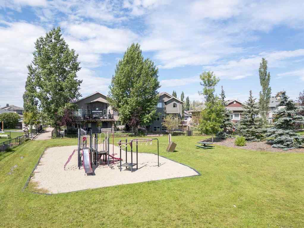 MLS® A2242940 - 127 Hillcrest Boulevard  in Hillview Estates Strathmore, Residential