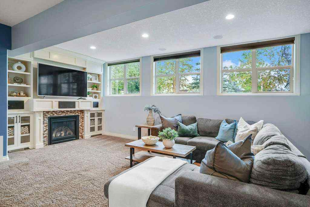 MLS® A2242940 - 127 Hillcrest Boulevard  in Hillview Estates Strathmore, Residential