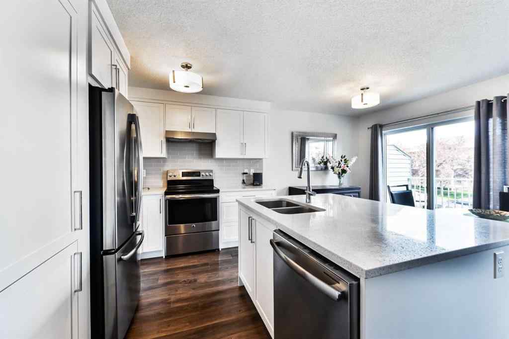 MLS® A2242942 - 235 Rocky Vista Circle NW in Rocky Ridge Calgary, Residential