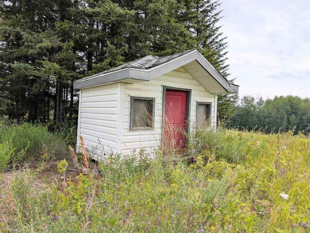MLS® A2242943 - 20003 Old Smith Highway  in NONE Rural Lesser Slave River No. 124, M.D. of, Commercial