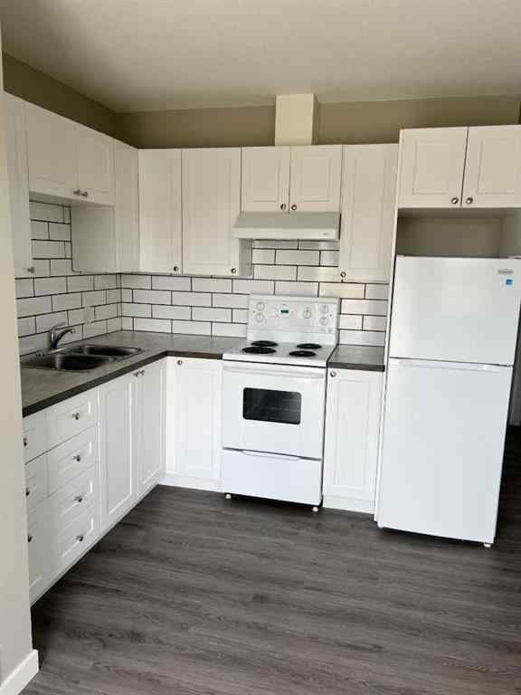 MLS® A2242944 - 4932 57 Avenue  in NONE Taber, Multi-Family