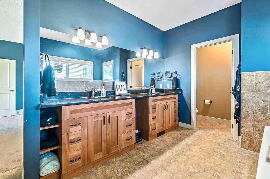 MLS® A2242948 - 19 Silhouette Way  in NONE Rural Rocky View County, Residential