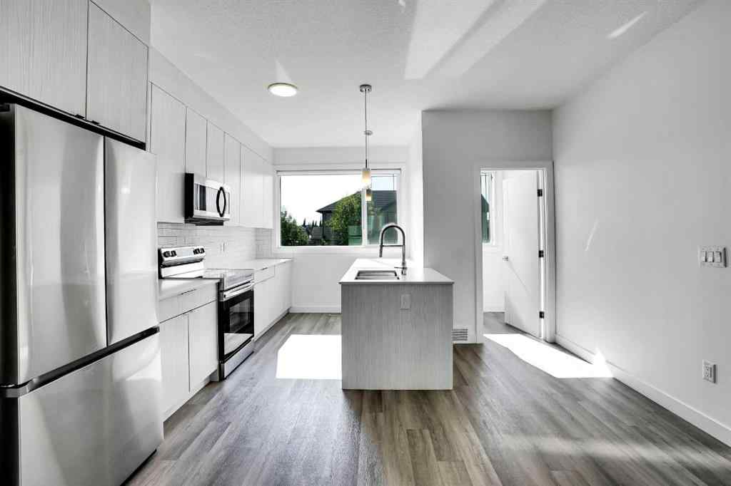 MLS® A2242958 - 105 Panatella Square NW in Panorama Hills Calgary, Residential