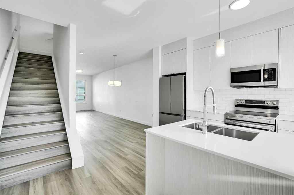 MLS® A2242958 - 105 Panatella Square NW in Panorama Hills Calgary, Residential