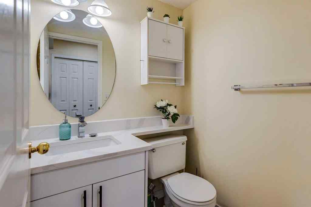 MLS® A2242962 - 47 Erin Grove SE in Erin Woods Calgary, Residential