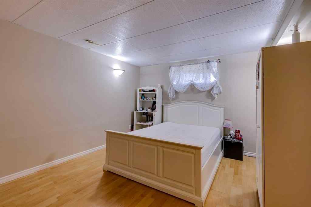 MLS® A2242962 - 47 Erin Grove SE in Erin Woods Calgary, Residential