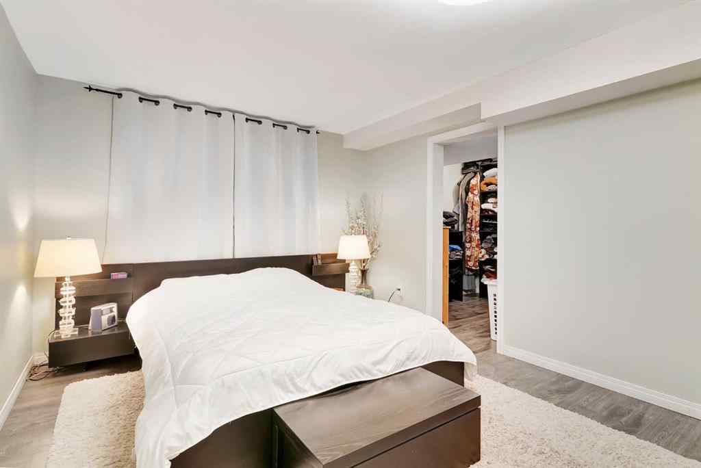 MLS® A2242963 - 301 38 Street SW in Wildwood Calgary, Residential
