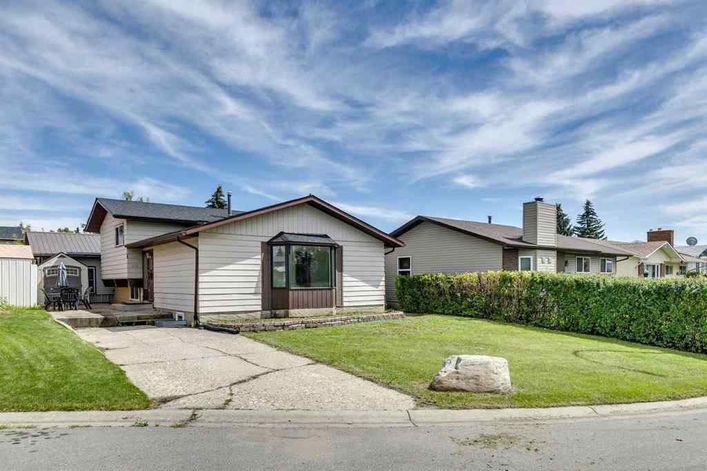 MLS® A2242967 - 411 Rundleson Place NE in Rundle Calgary, Residential