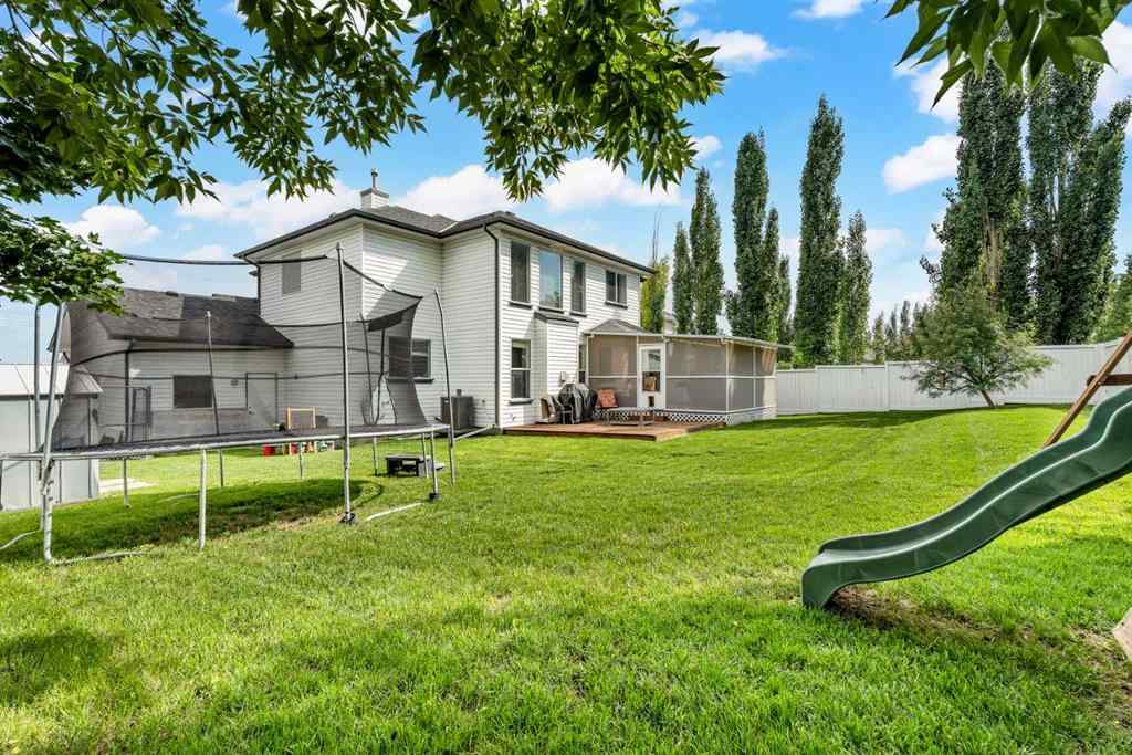 MLS® A2242970 - 857 West Chesteremere Drive  in Chesterview Estates Chestermere, Residential