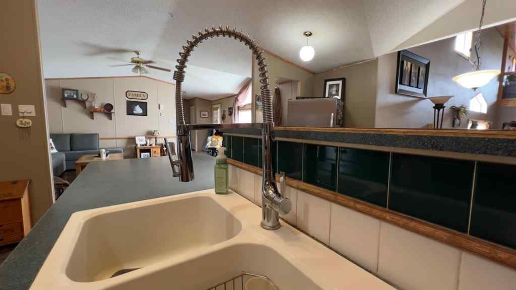 MLS® A2242981 - 108 5th Ave   in NONE Youngstown, Residential