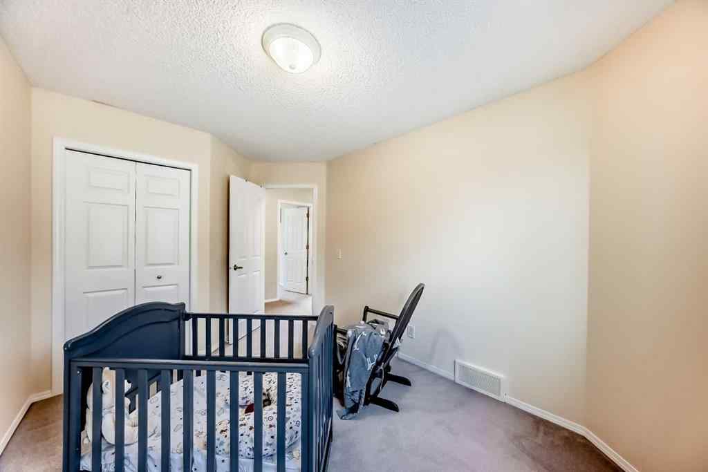 MLS® A2242987 - 82 Mt Gibraltar Heights SE in McKenzie Lake Calgary, Residential