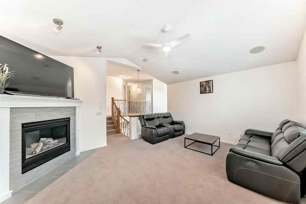 MLS® A2242987 - 82 Mt Gibraltar Heights SE in McKenzie Lake Calgary, Residential