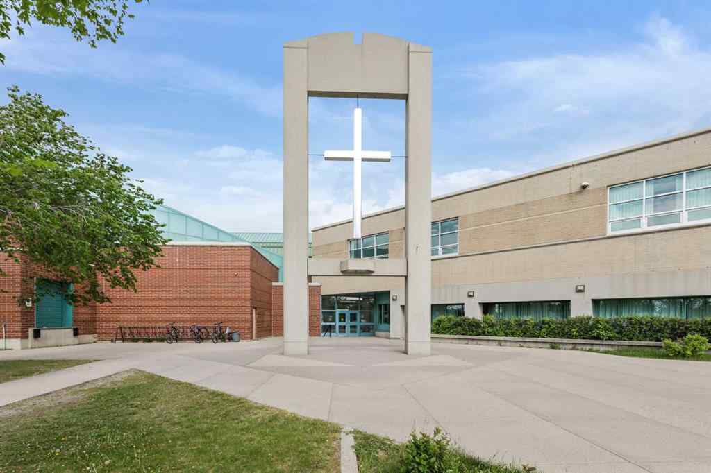 MLS® A2243007 - 191 Castlebrook Road NE in Castleridge Calgary, Residential
