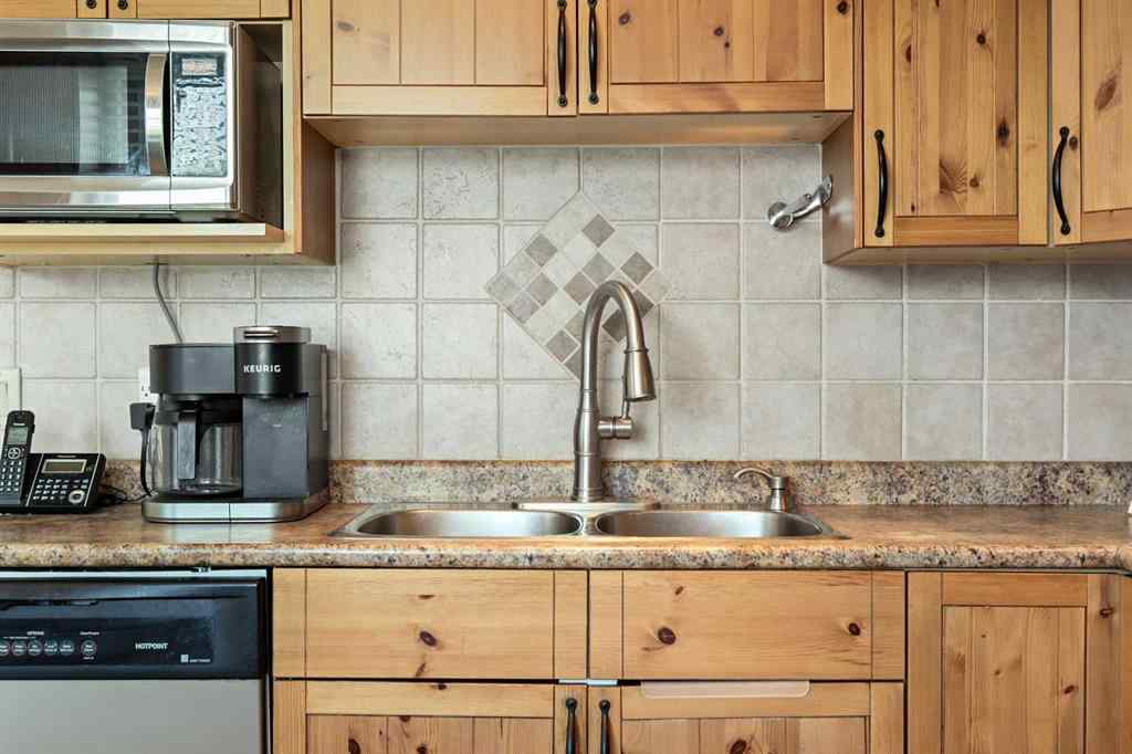 MLS® A2243007 - 191 Castlebrook Road NE in Castleridge Calgary, Residential