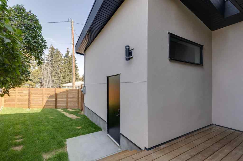 MLS® A2243010 - 7722 47 Avenue NW in Bowness Calgary, Residential