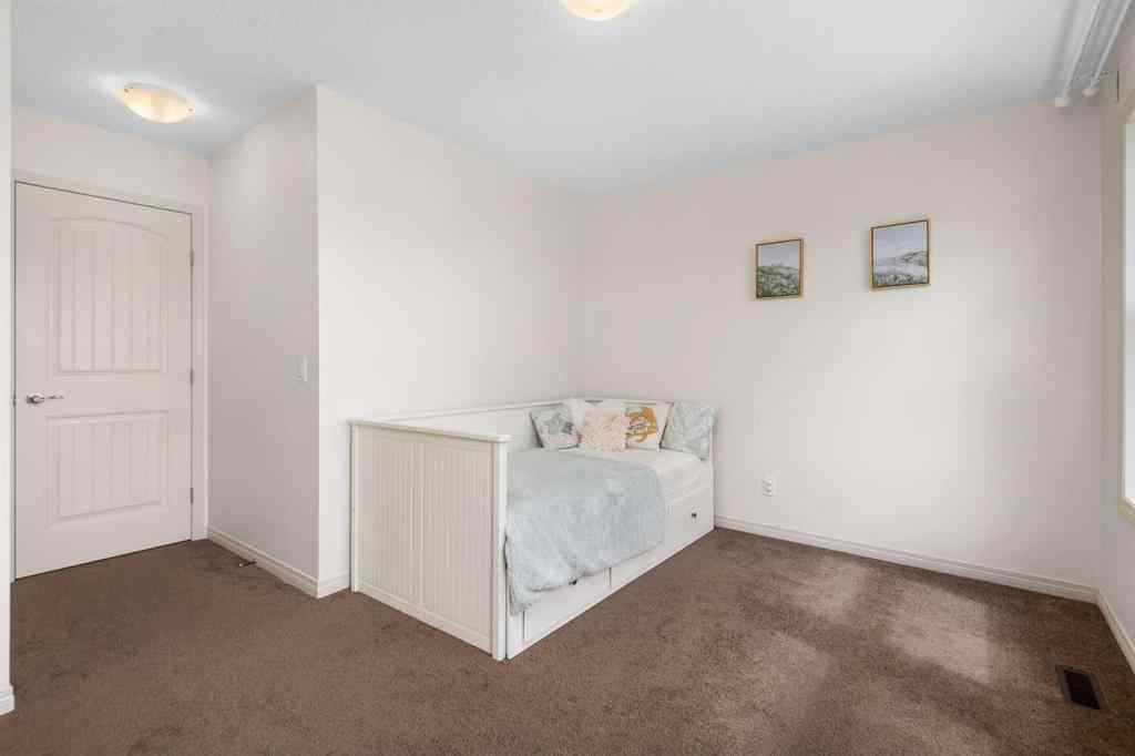 MLS® A2243030 - 135 Legacy Reach Manor SE in Legacy Calgary, Residential
