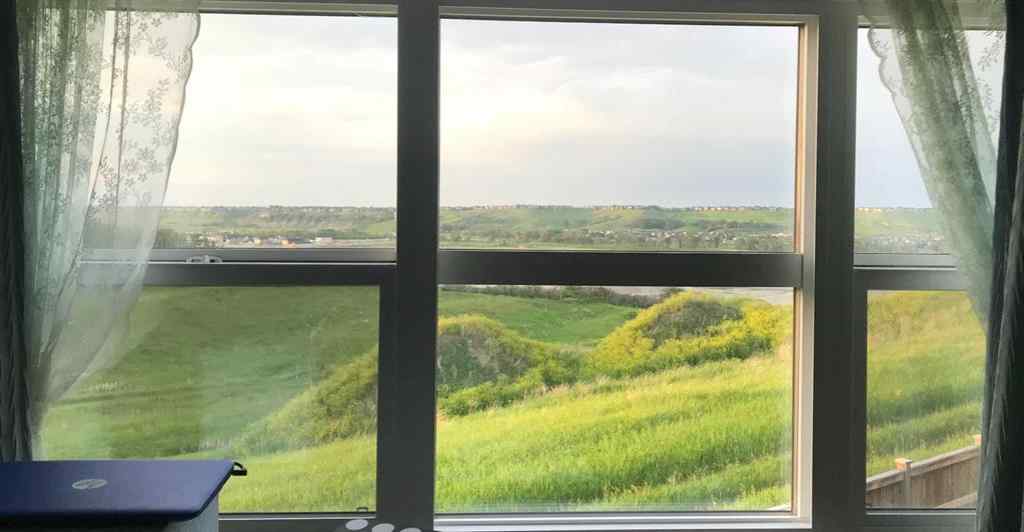 MLS® A2243030 - 135 Legacy Reach Manor SE in Legacy Calgary, Residential