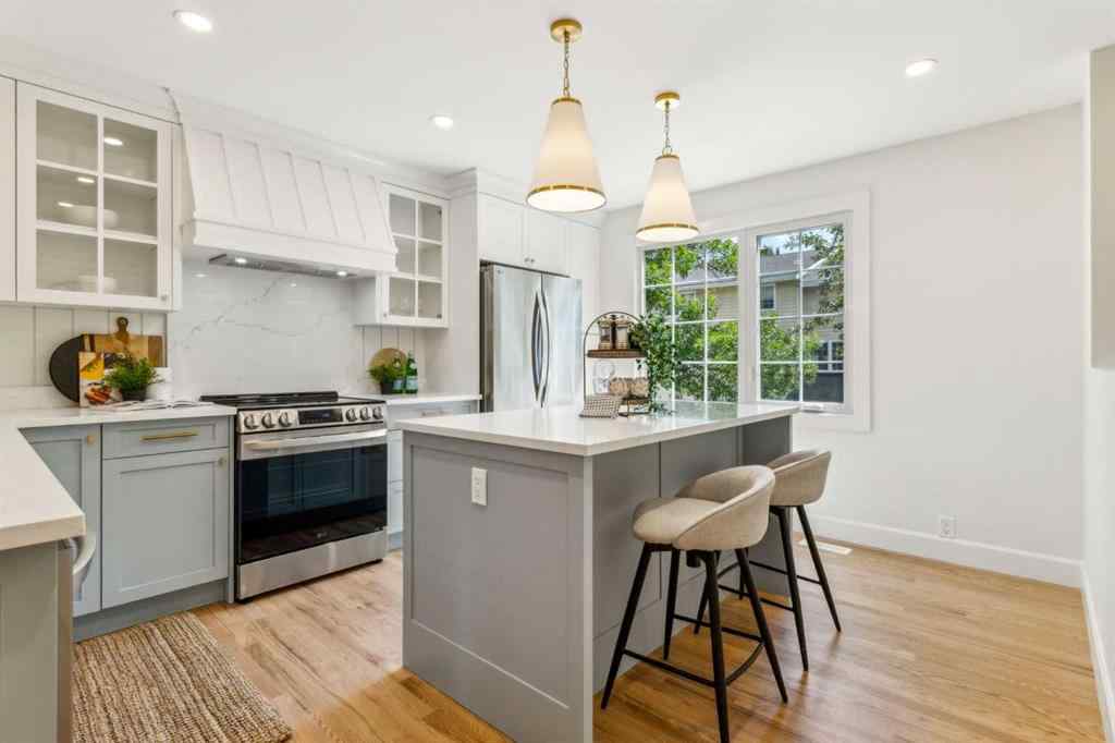 MLS® A2243038 - 408 Point Mckay Gardens NW in Point McKay Calgary, Residential