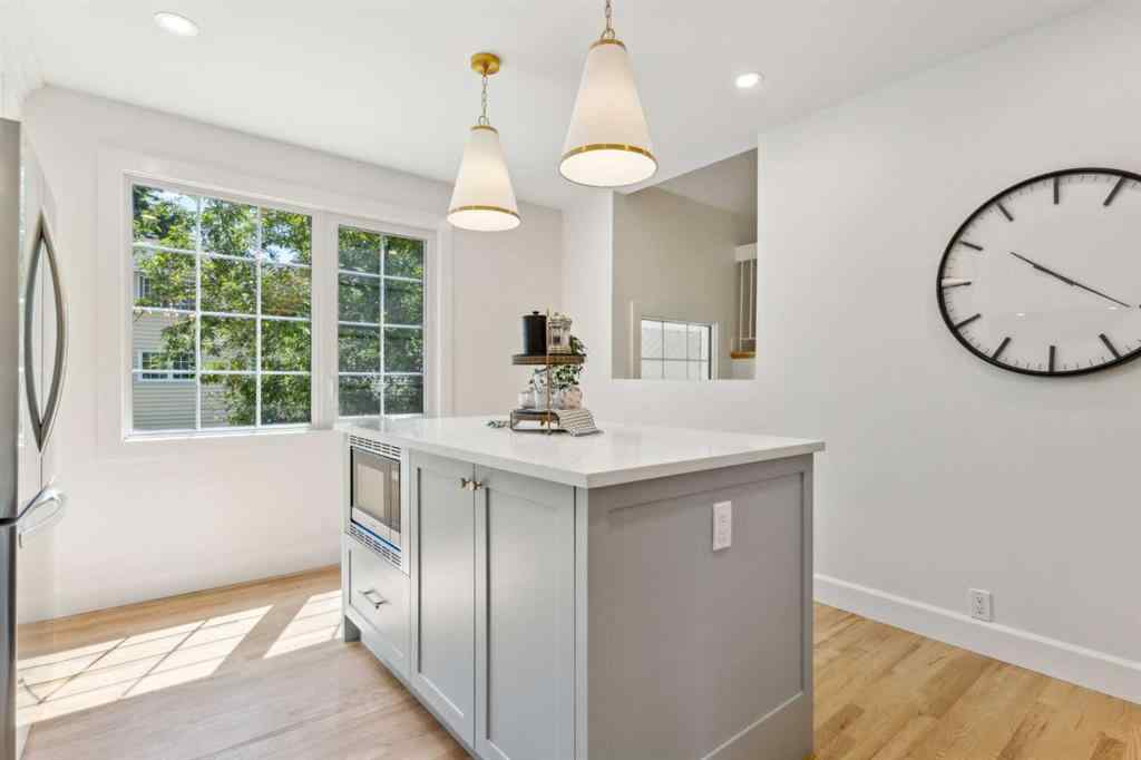 MLS® A2243038 - 408 Point Mckay Gardens NW in Point McKay Calgary, Residential