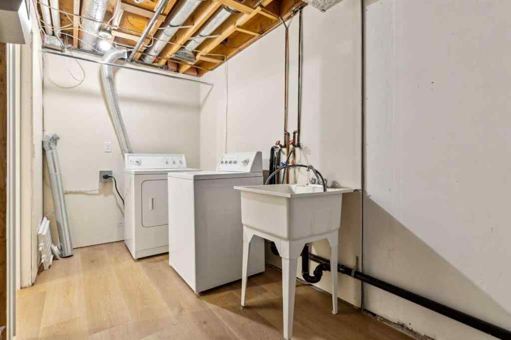 MLS® A2243038 - 408 Point Mckay Gardens NW in Point McKay Calgary, Residential