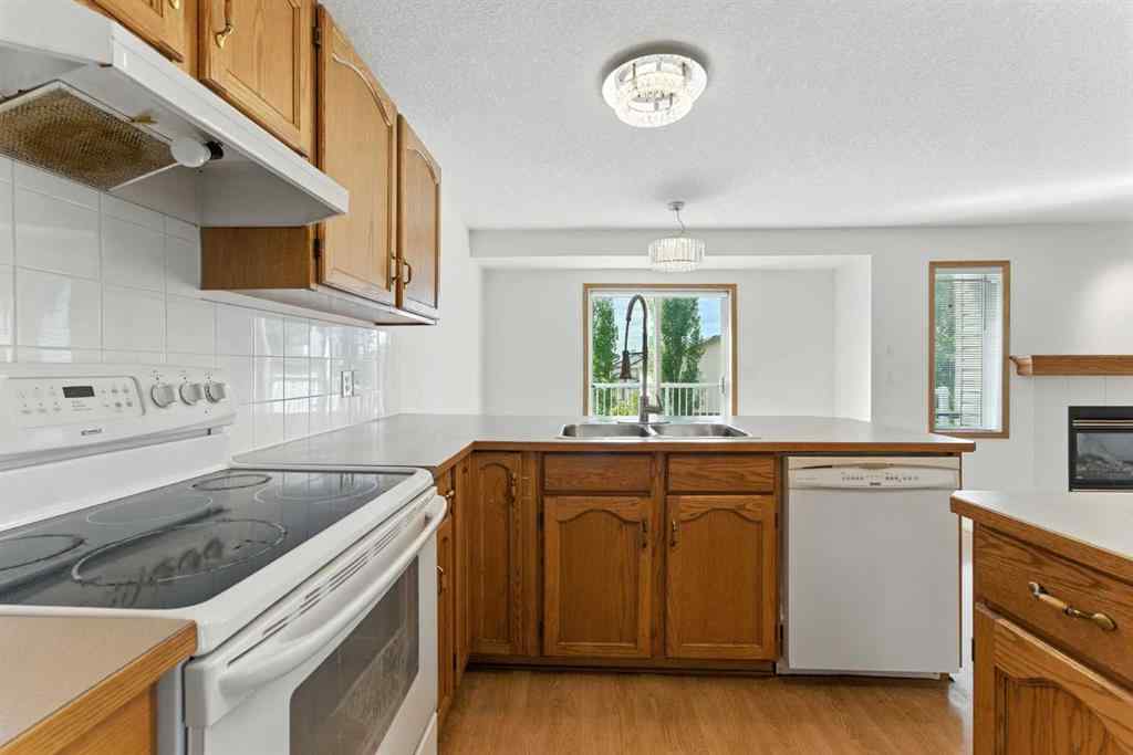 MLS® A2243052 - 34 Tuscarora Way NW in Tuscany Calgary, Residential
