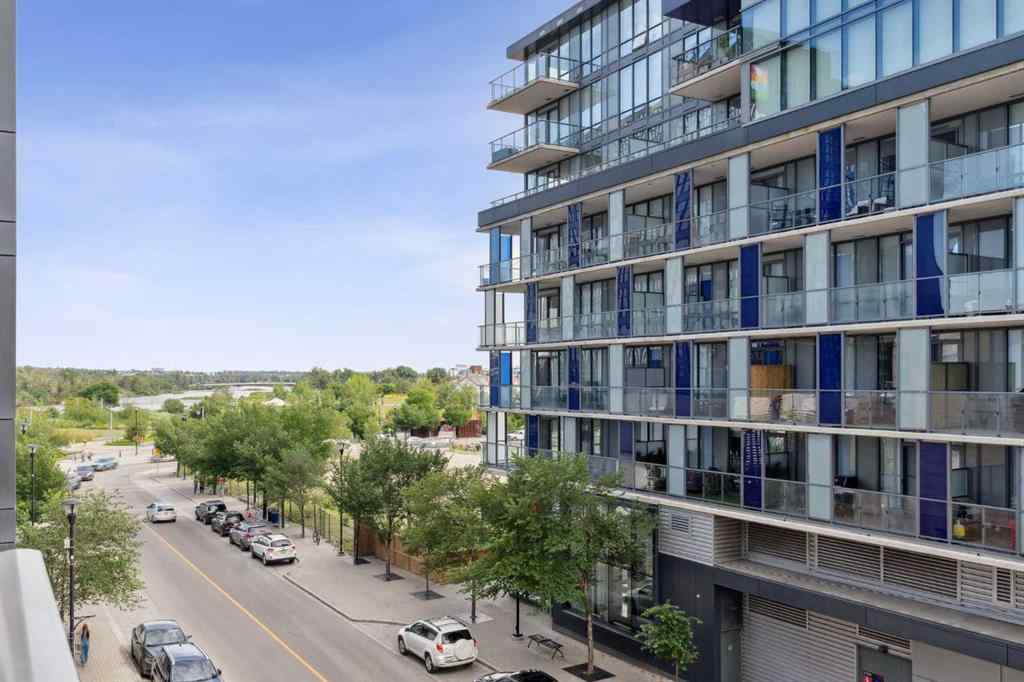 MLS® A2243057 - Unit #401 550 Riverfront Avenue SE in Downtown East Village Calgary, Residential