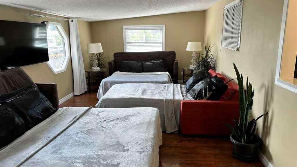 MLS® A2243062 - 27 Penworth Place SE in Penbrooke Meadows Calgary, Residential