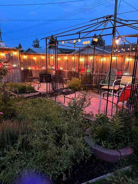 MLS® A2243062 - 27 Penworth Place SE in Penbrooke Meadows Calgary, Residential