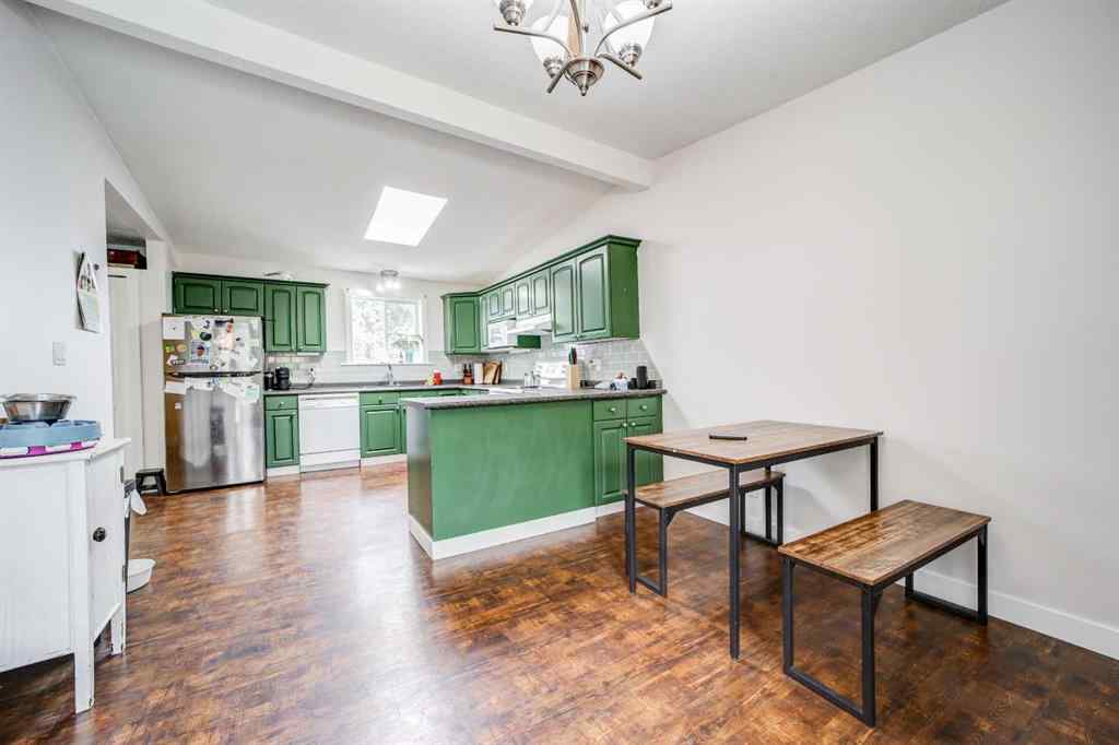 MLS® A2243063 - 764 Hyde Street  in NONE Pincher Creek, Residential