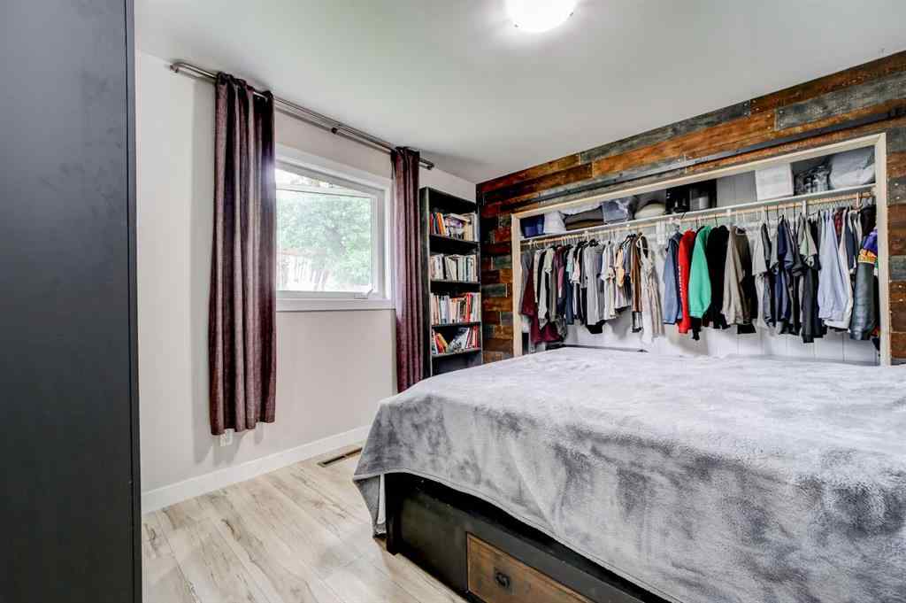 MLS® A2243063 - 764 Hyde Street  in NONE Pincher Creek, Residential