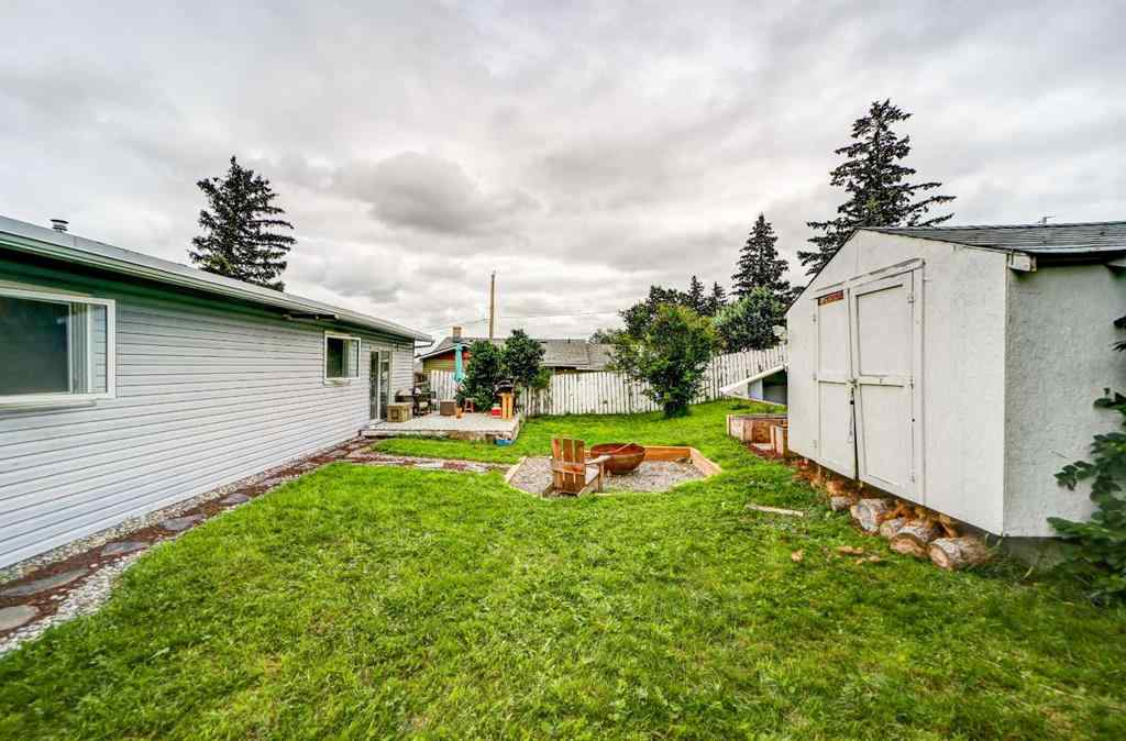 MLS® A2243063 - 764 Hyde Street  in NONE Pincher Creek, Residential