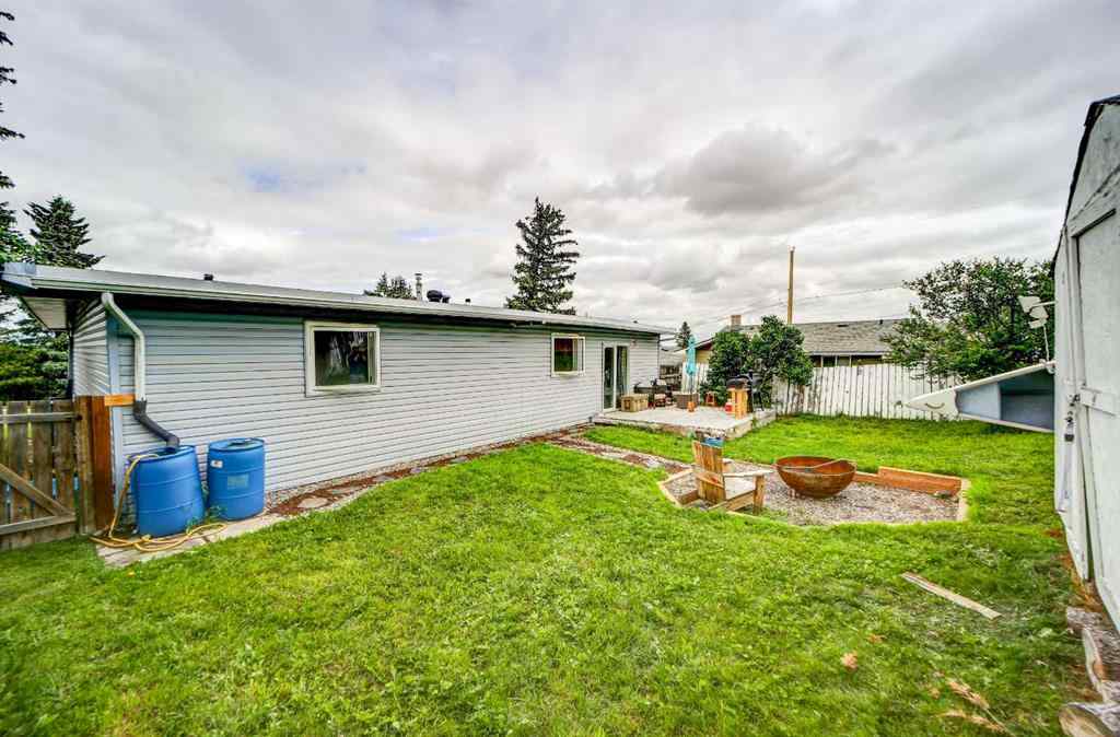 MLS® A2243063 - 764 Hyde Street  in NONE Pincher Creek, Residential