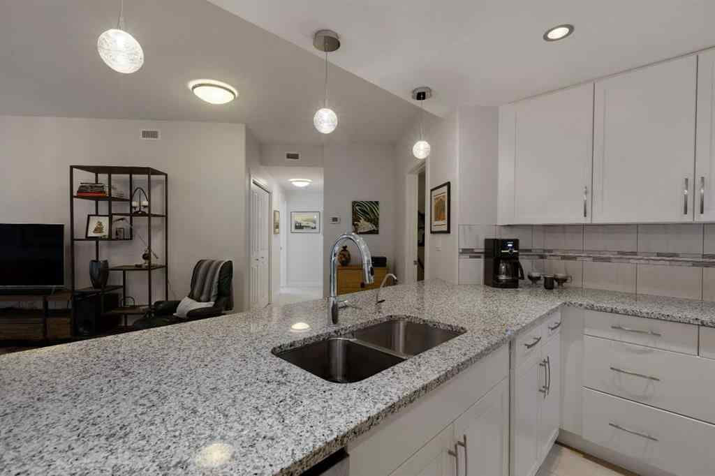 MLS® A2243108 - Unit #109 32 Varsity Estates Circle NW in Varsity Calgary, Residential