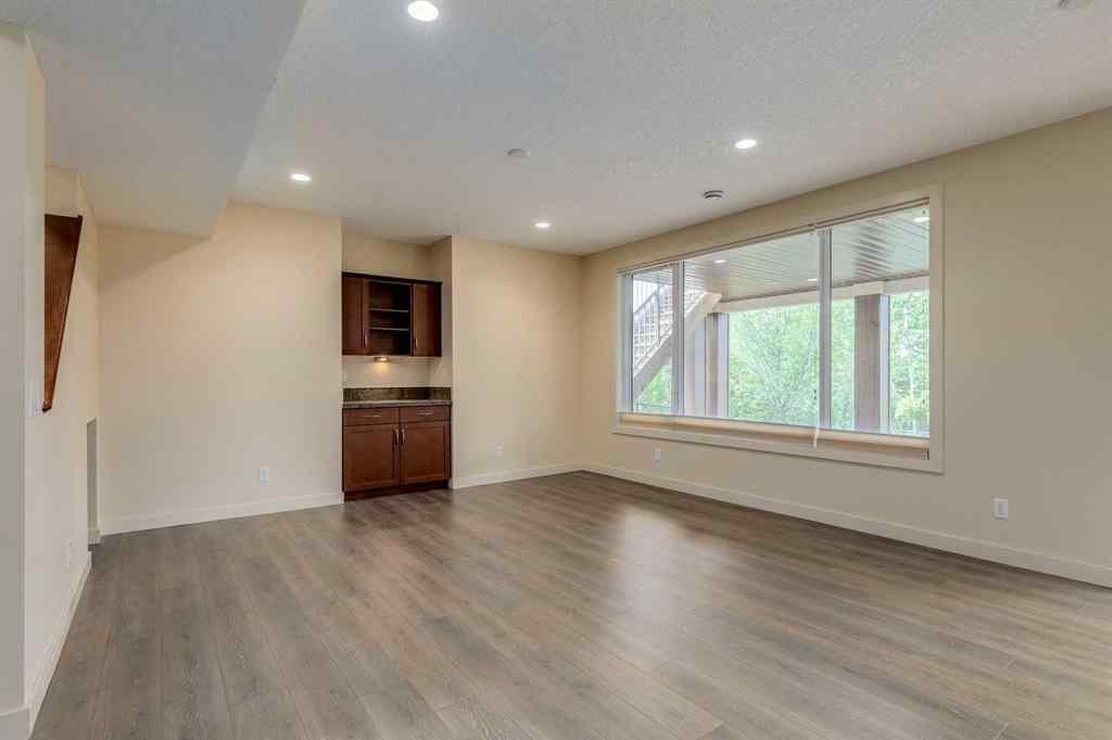 MLS® A2243122 - 94 Tuscany Summit Green NW in Tuscany Calgary, Residential