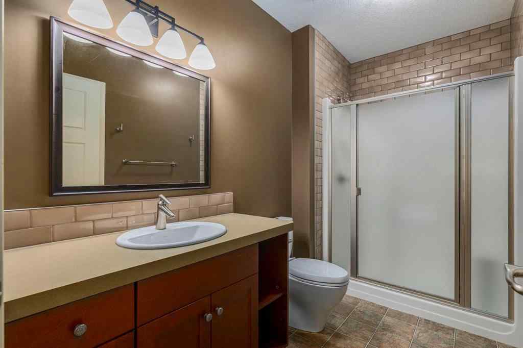 MLS® A2243122 - 94 Tuscany Summit Green NW in Tuscany Calgary, Residential