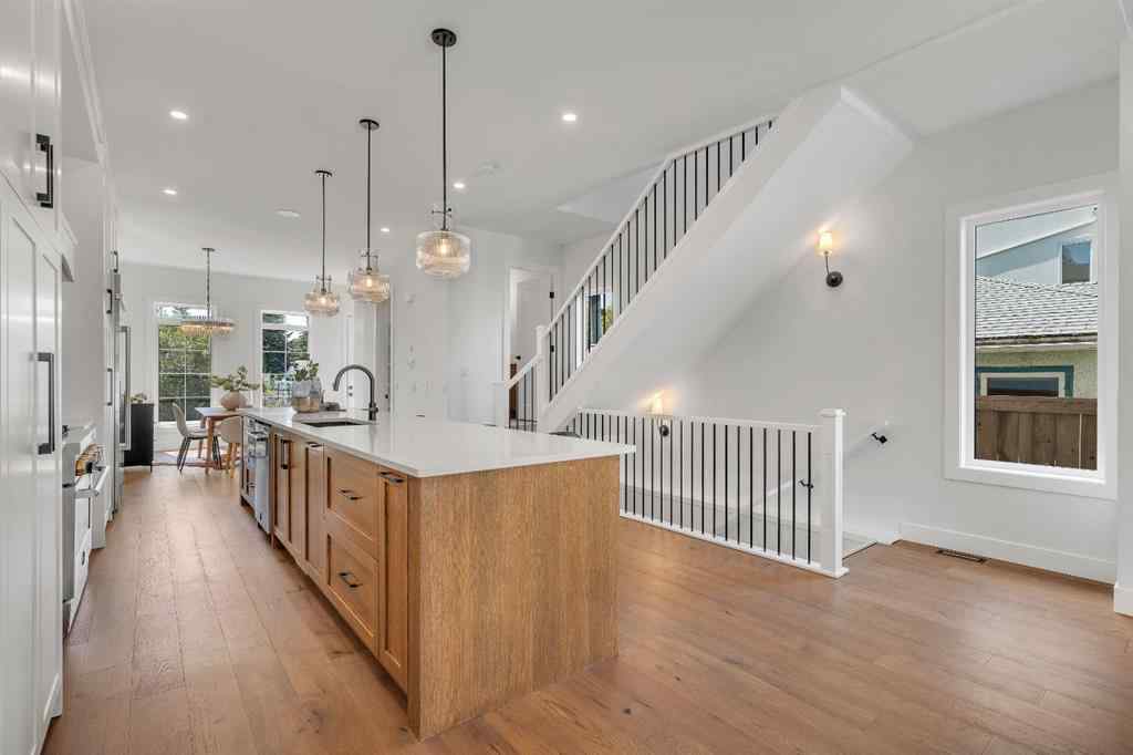 MLS® A2243124 - 2610 6 Avenue NW in West Hillhurst Calgary, Residential