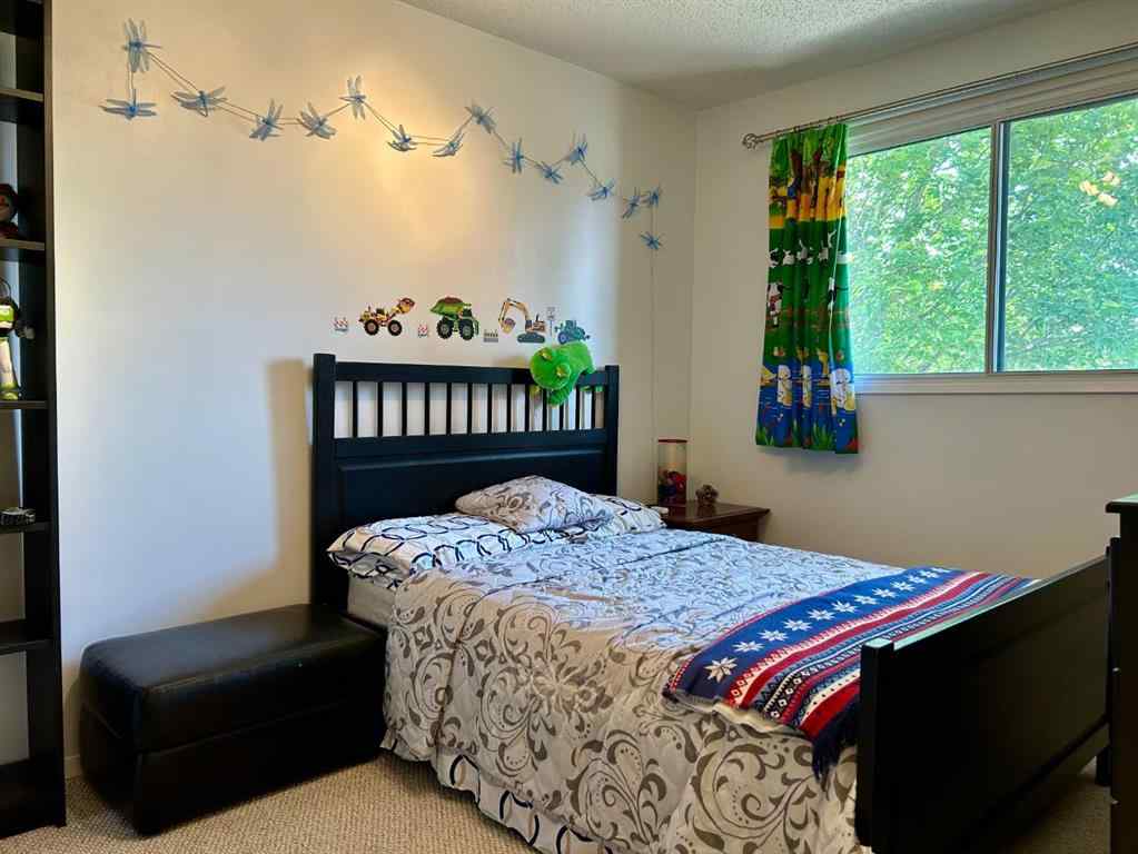 MLS® A2243125 - Unit #71 4940 39 Avenue SW in Glenbrook Calgary, Residential