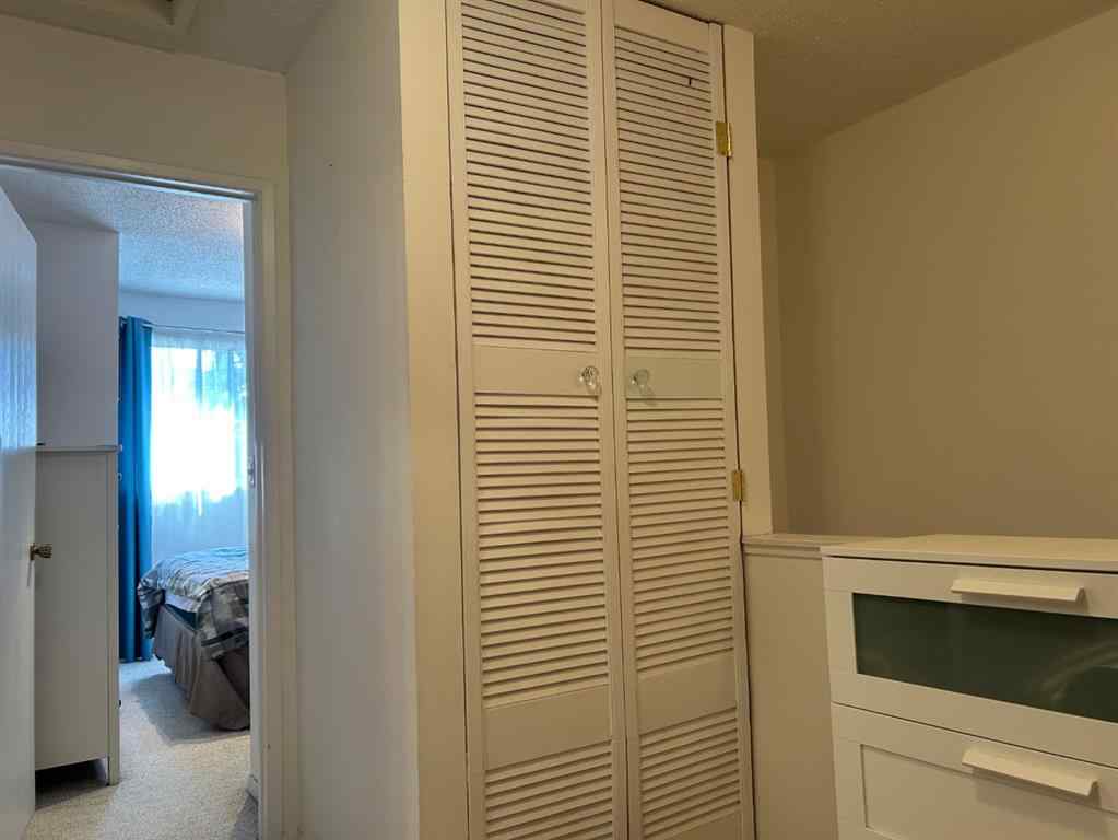 MLS® A2243125 - Unit #71 4940 39 Avenue SW in Glenbrook Calgary, Residential