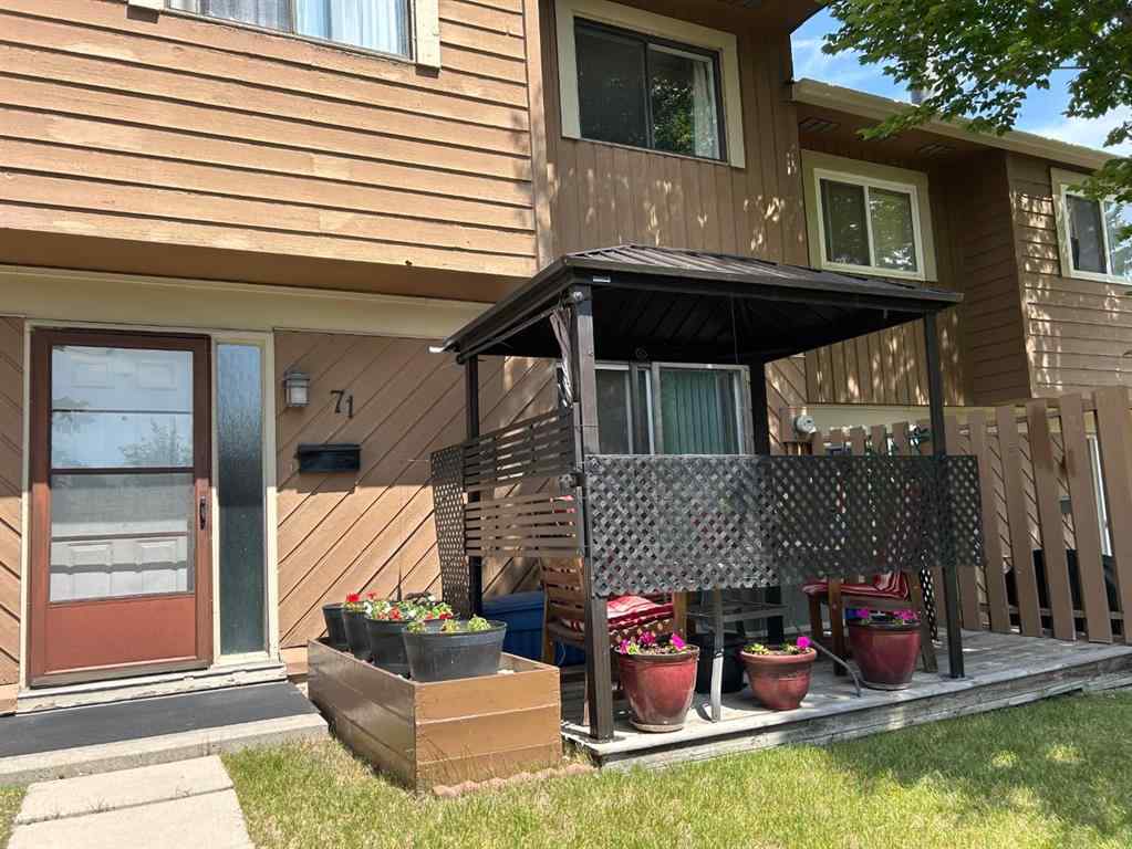 MLS® A2243125 - Unit #71 4940 39 Avenue SW in Glenbrook Calgary, Residential