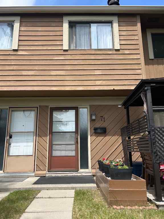 MLS® A2243125 - Unit #71 4940 39 Avenue SW in Glenbrook Calgary, Residential