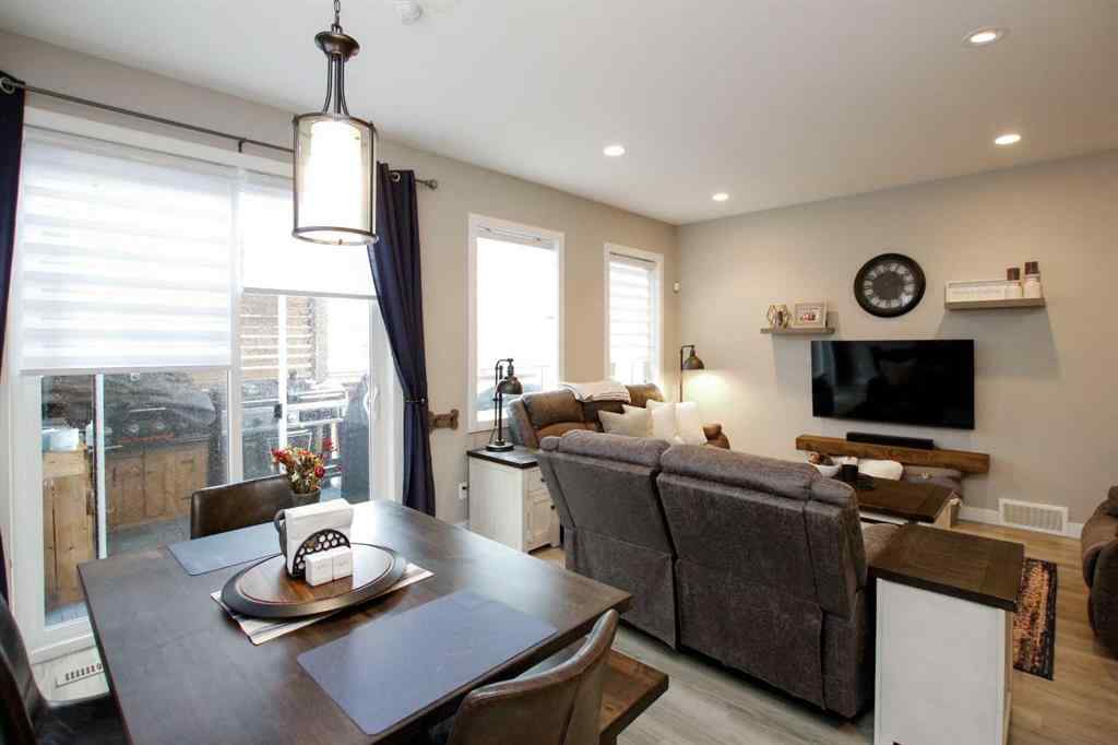 MLS® A2243126 - 2 Cross Street  in Trinity Crossing Lacombe, Residential