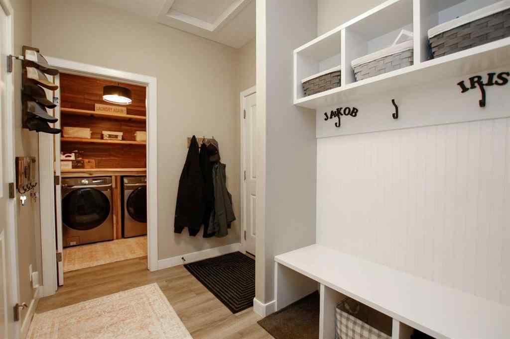 MLS® A2243126 - 2 Cross Street  in Trinity Crossing Lacombe, Residential
