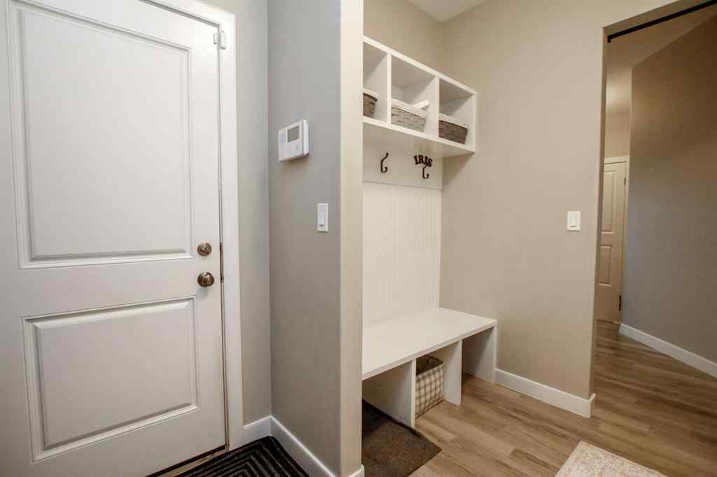 MLS® A2243126 - 2 Cross Street  in Trinity Crossing Lacombe, Residential